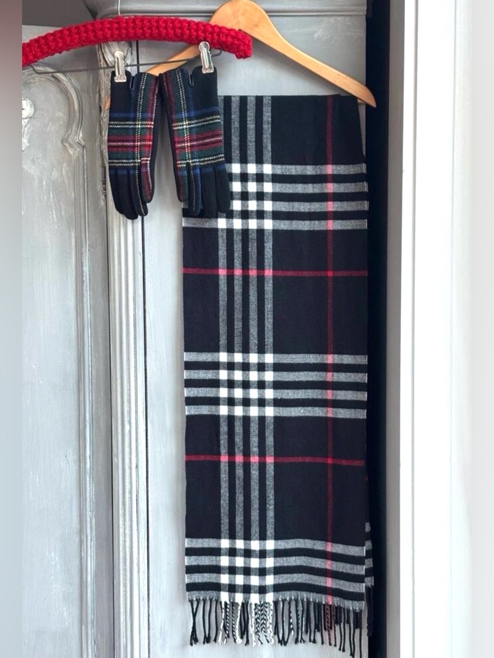Cashmere Feel Plaid Scarf & Unbranded Glove Set Cashmere Feel Acrylic 66” Winter